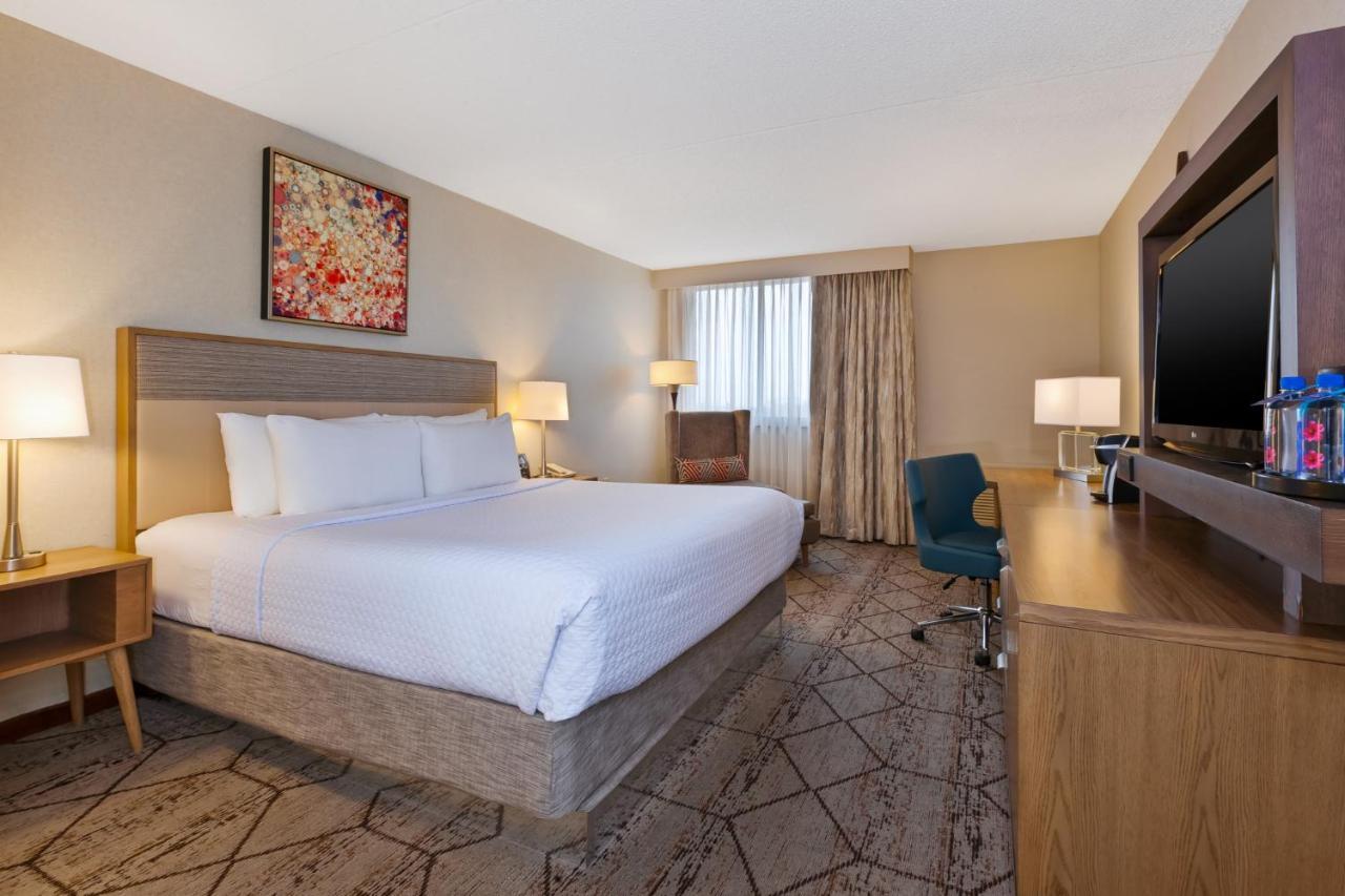 Crowne Plaza Columbus North - Worthington By Ihg Hotel Exterior foto