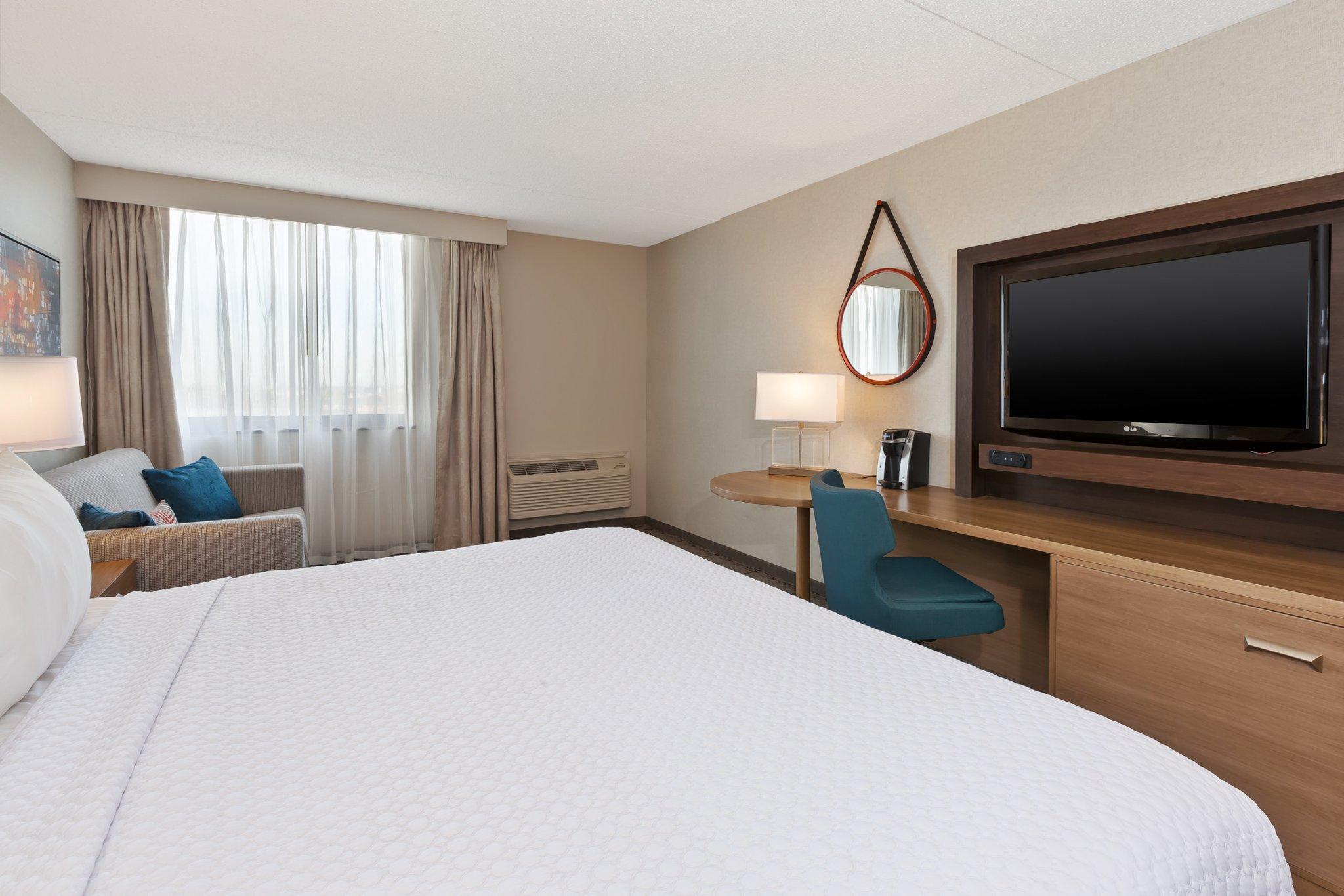 Crowne Plaza Columbus North - Worthington By Ihg Hotel Exterior foto