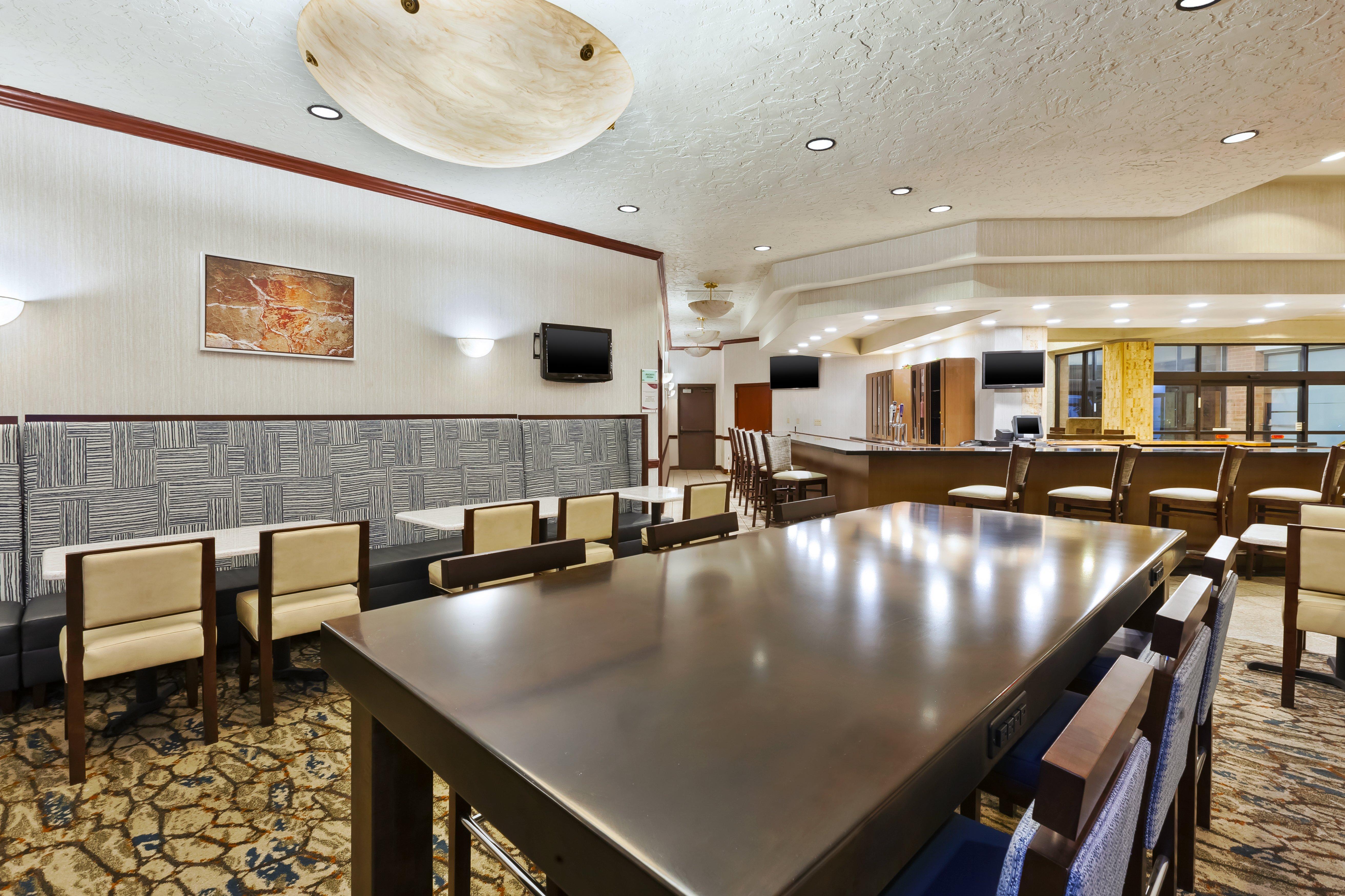 Crowne Plaza Columbus North - Worthington By Ihg Hotel Exterior foto