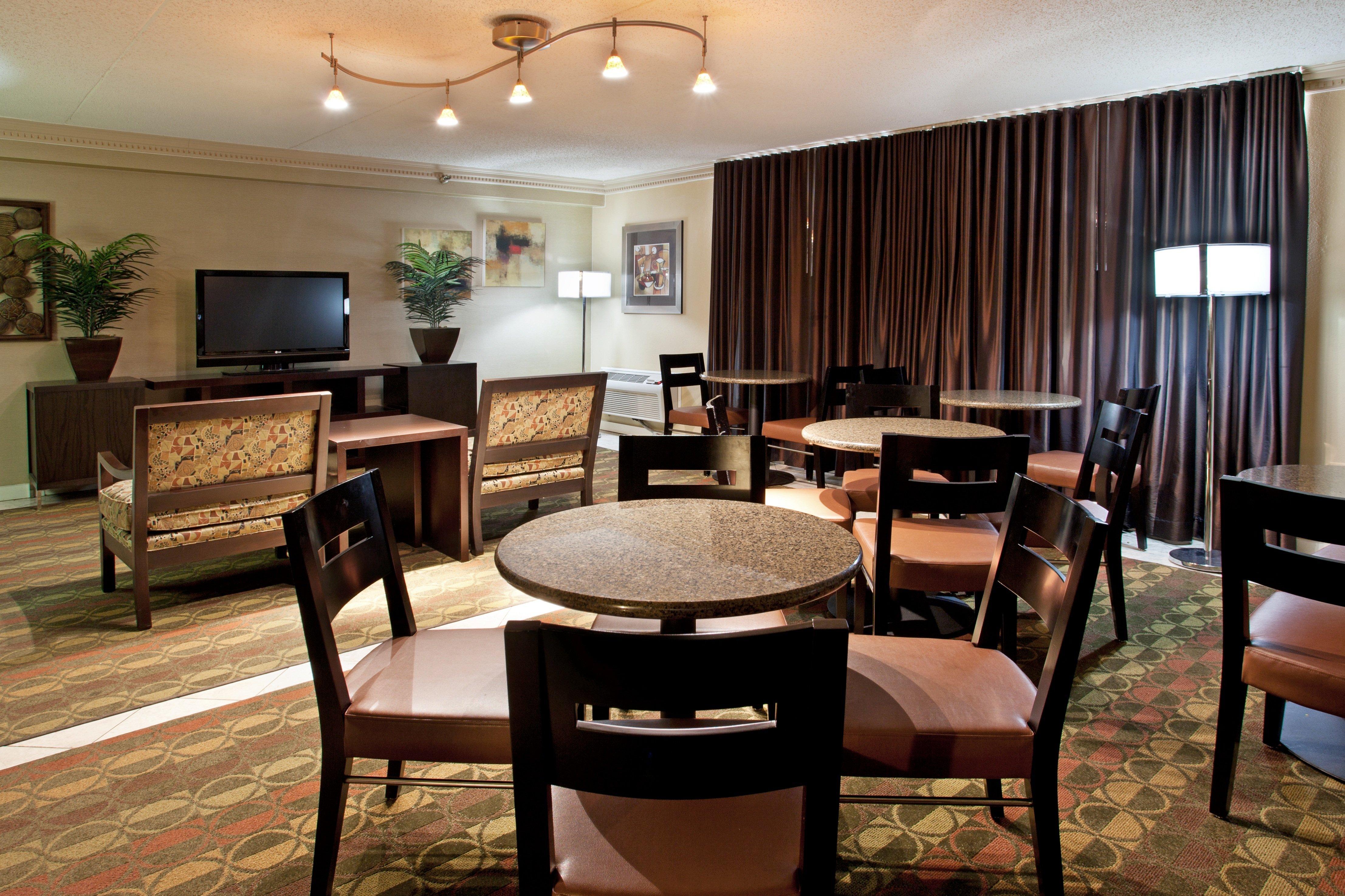 Crowne Plaza Columbus North - Worthington By Ihg Hotel Exterior foto
