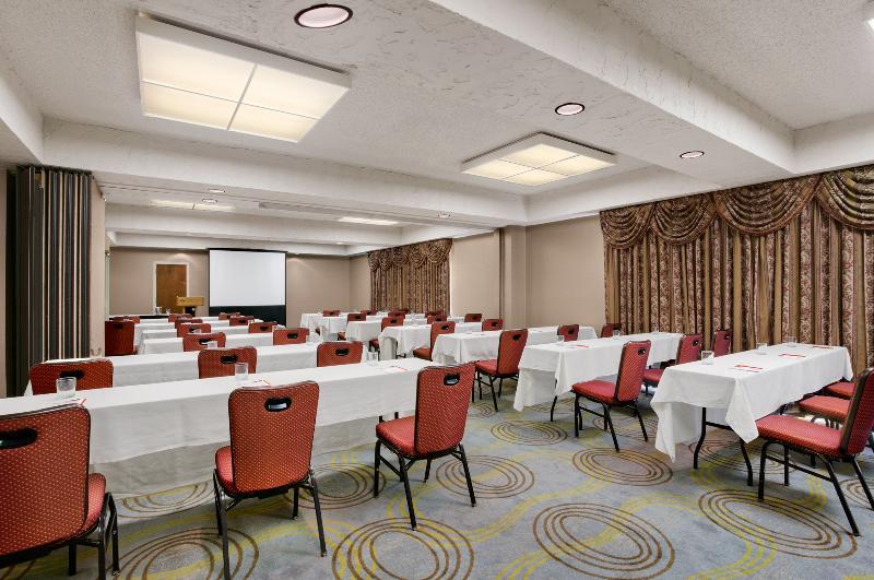 Crowne Plaza Columbus North - Worthington By Ihg Hotel Exterior foto